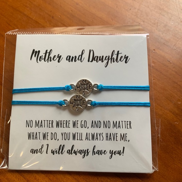 Bracelet Set - Picture 7 of 9